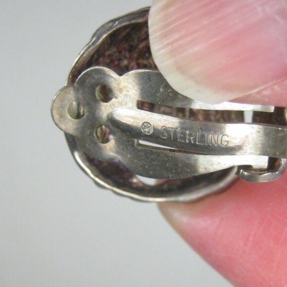 MFA Museum of Fine Arts Vintage Sterling Silver 925 Knot Clip On Earrings Dome - Picture 4 of 9